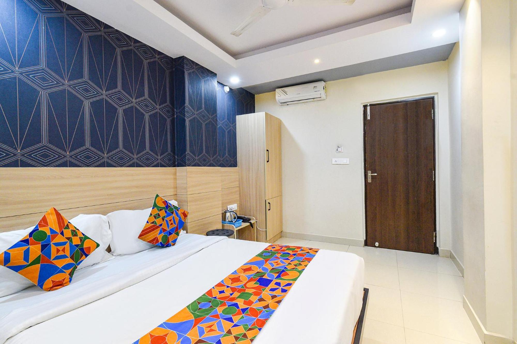 Fabhotel The Botanica - Nr Hyderabad Central University, Kondapur Exterior photo
