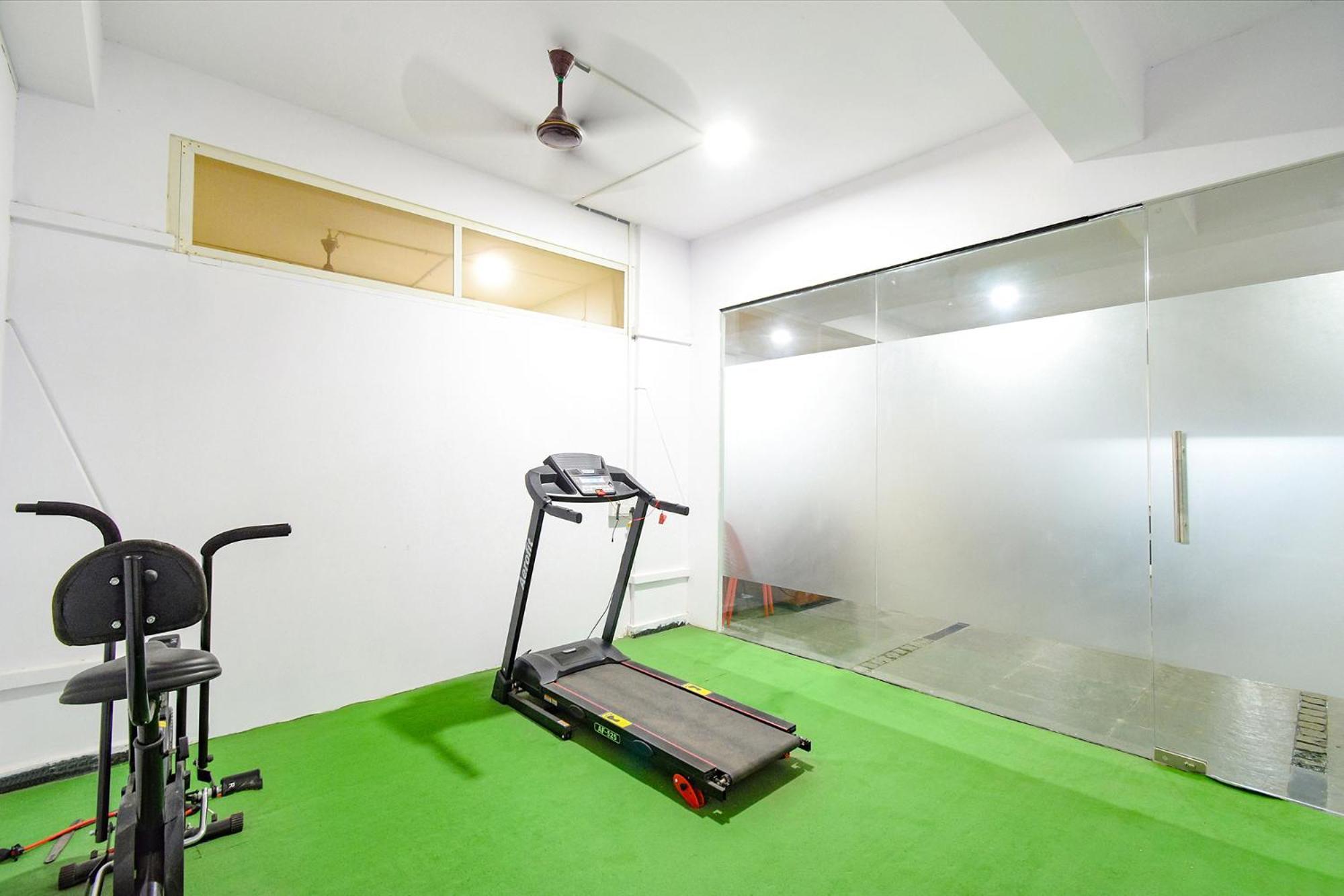 Fabhotel The Botanica - Nr Hyderabad Central University, Kondapur Exterior photo